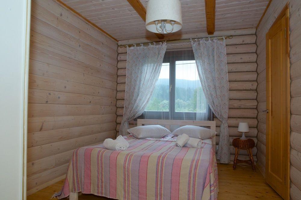 Klen Hotel Микуличин Екстериор снимка