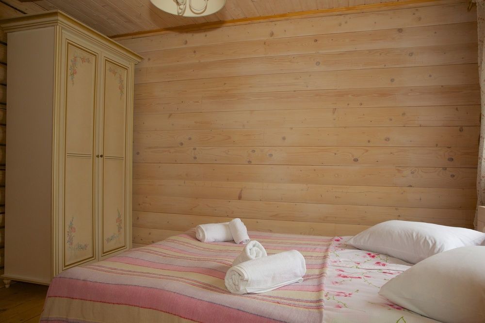 Klen Hotel Микуличин Екстериор снимка