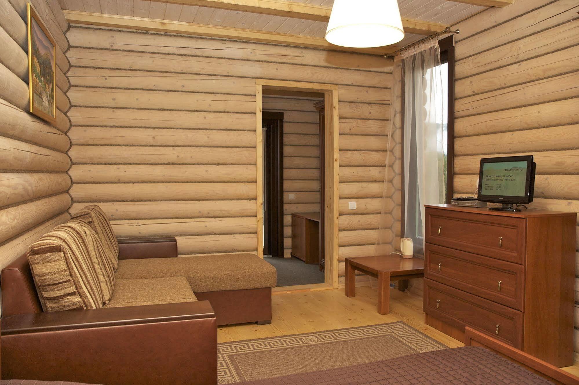 Klen Hotel Микуличин Екстериор снимка